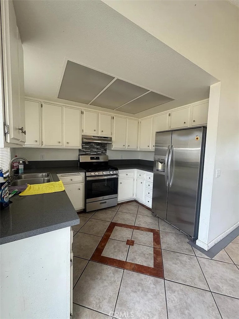 1715 Boysenberry Way Property Photo 14
