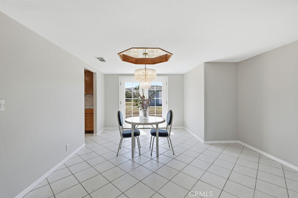 7624 E Avenue U Property Photo 15