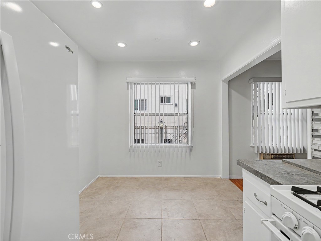 1037 N Curson 2 Property Photo 15