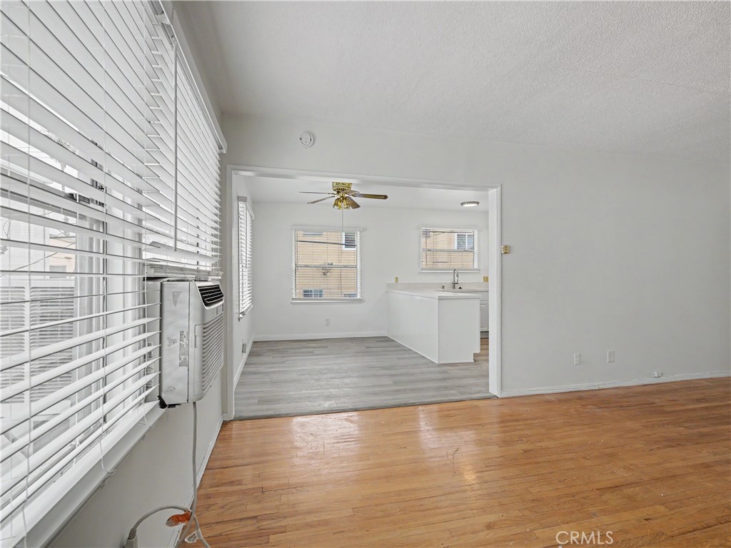 1037 N Curson 4 Property Photo 6