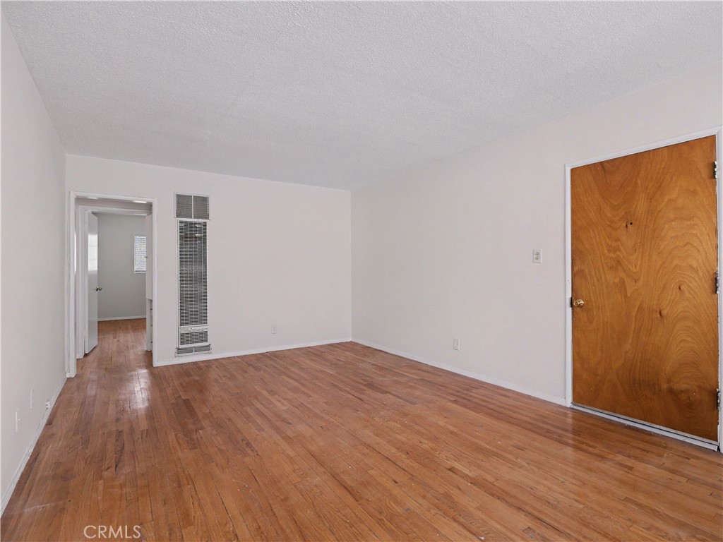 1037 N Curson 4 Property Photo 10
