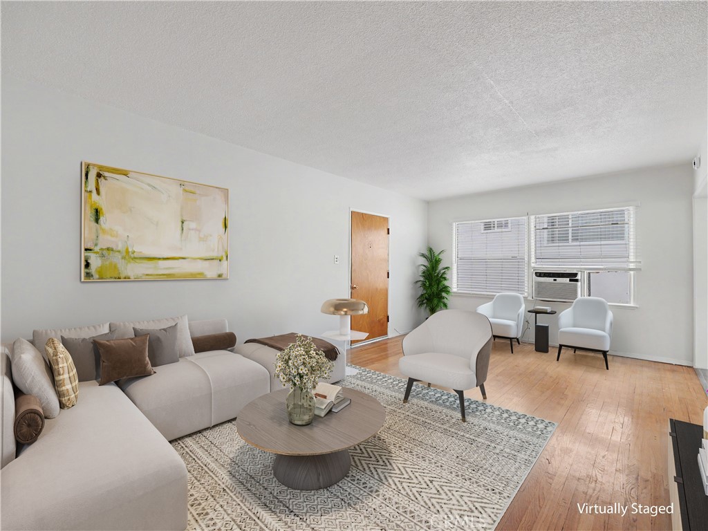 1037 N Curson 4 Property Photo 21