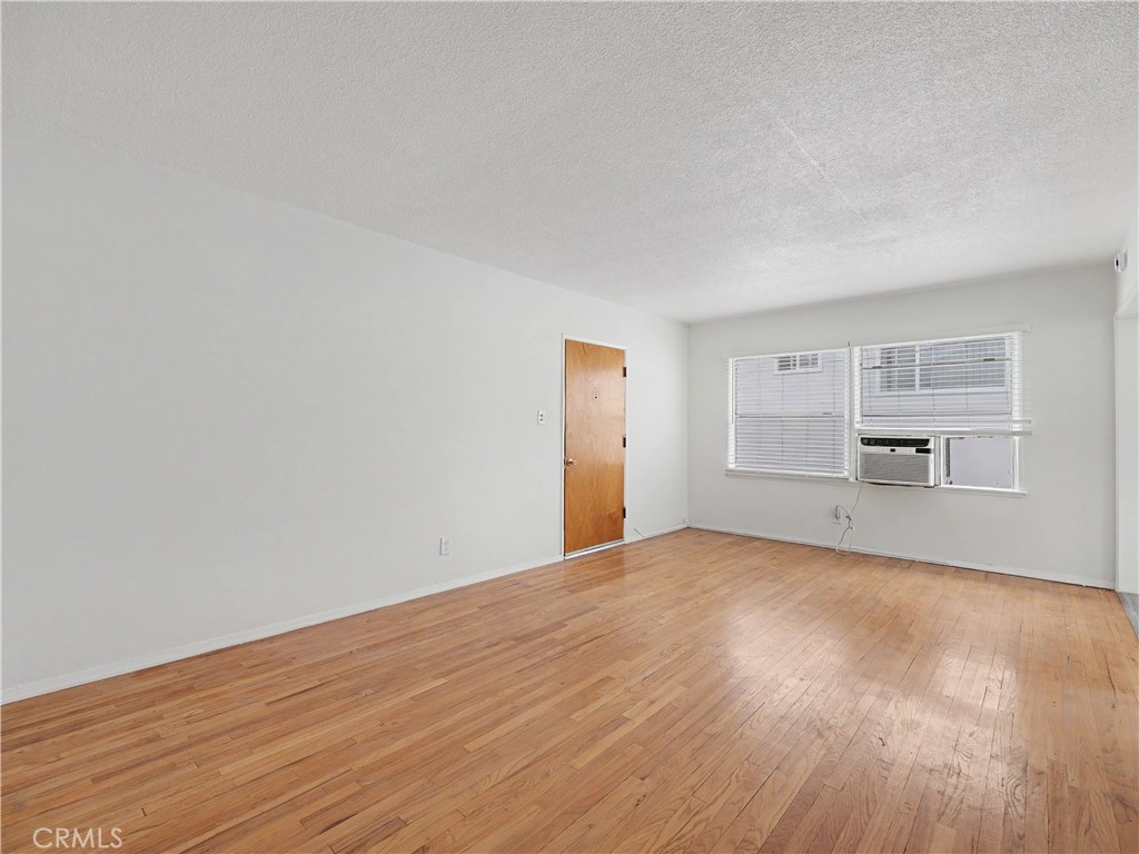 1037 N Curson 4 Property Photo 22