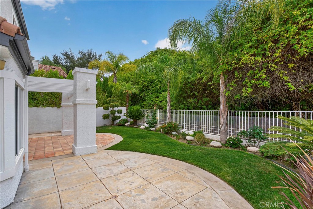 24712 Calle Conejo Property Photo 28