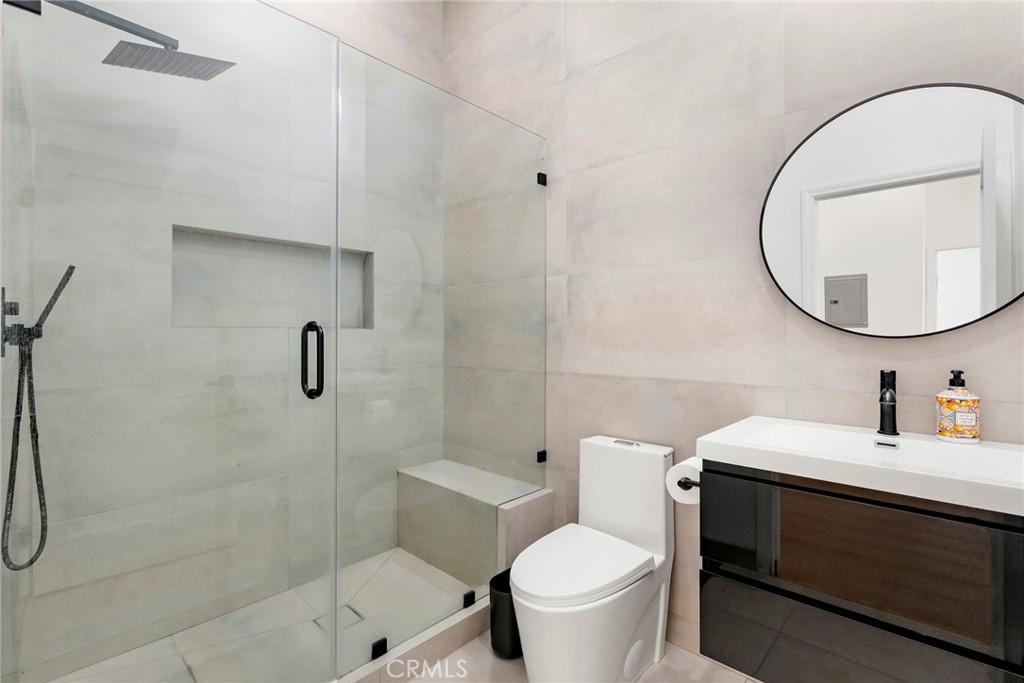 6413 Wystone Avenue Property Photo 35