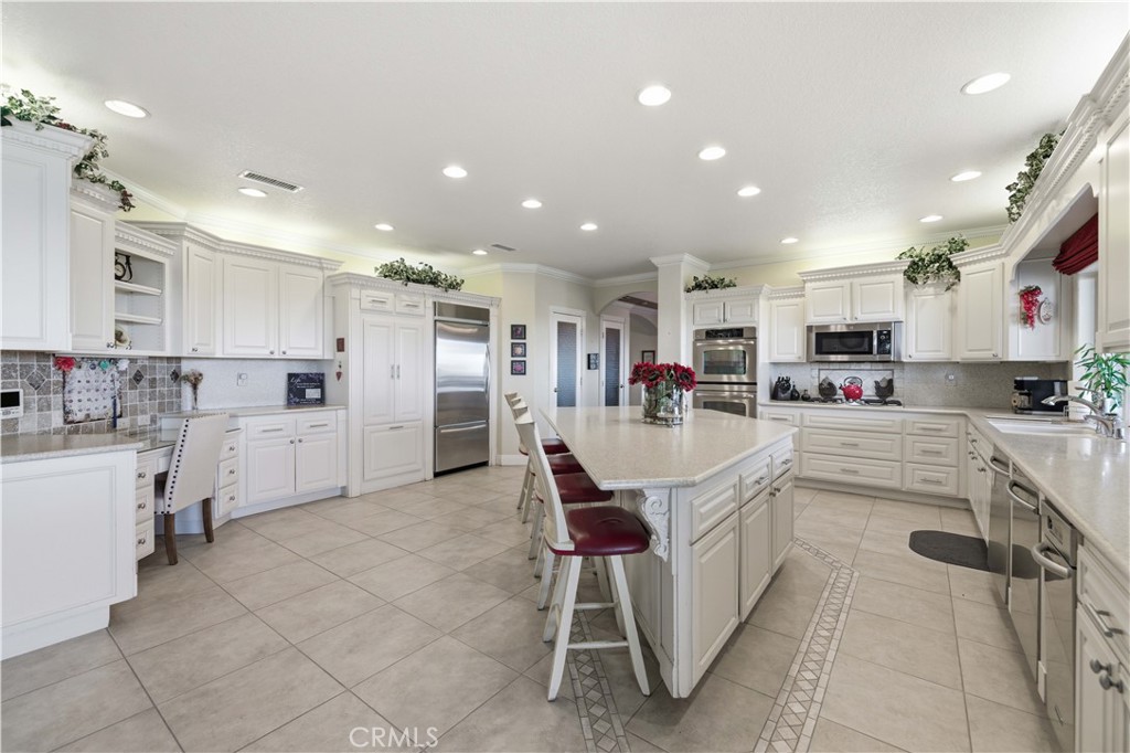 40250 Maestro Property Photo 12