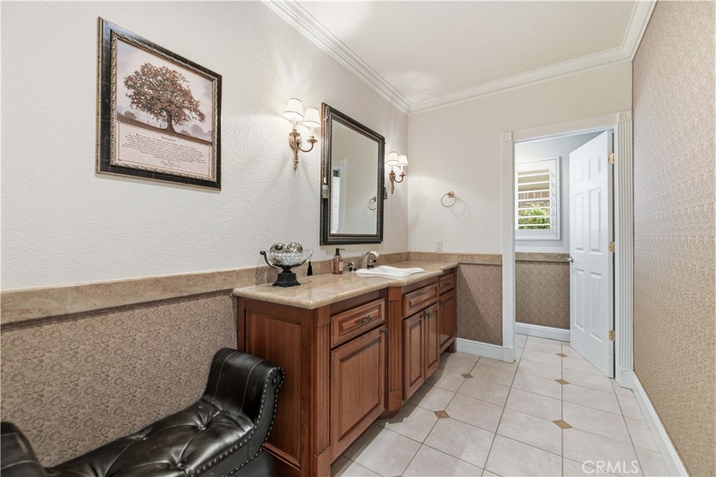 40250 Maestro Property Photo 27