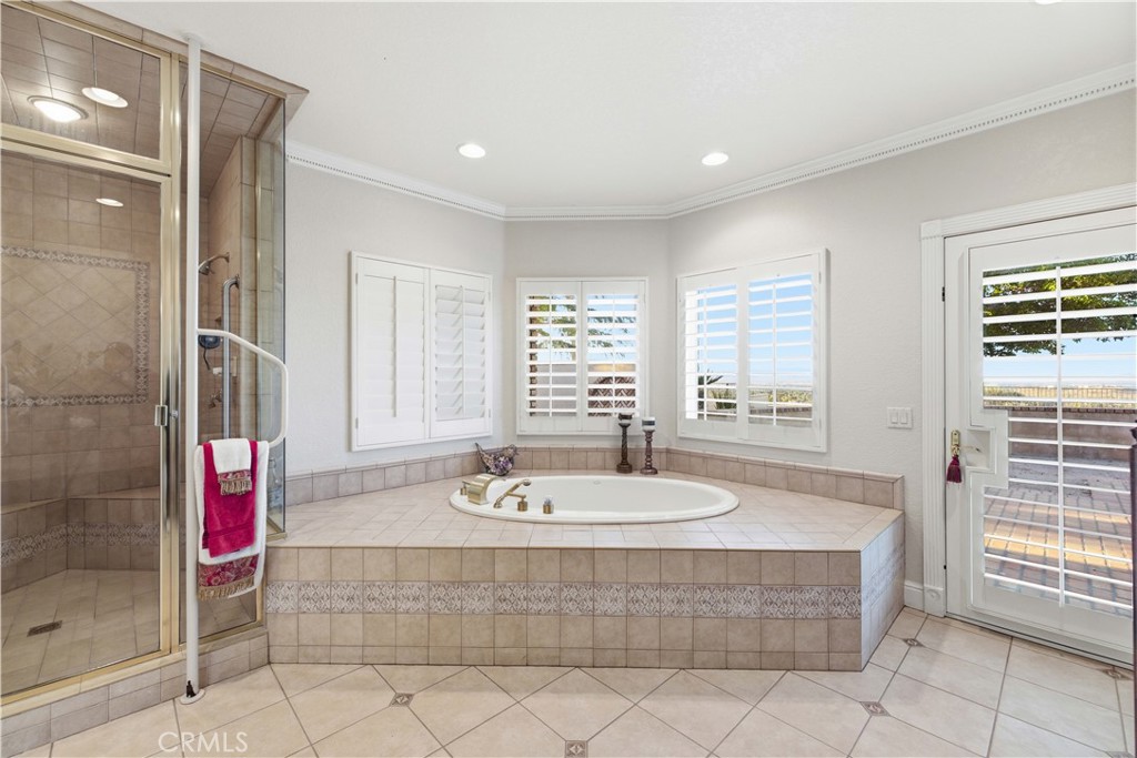40250 Maestro Property Photo 54