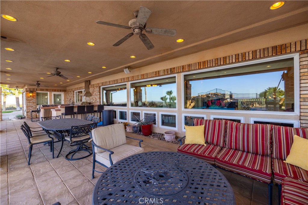 40250 Maestro Property Photo 60
