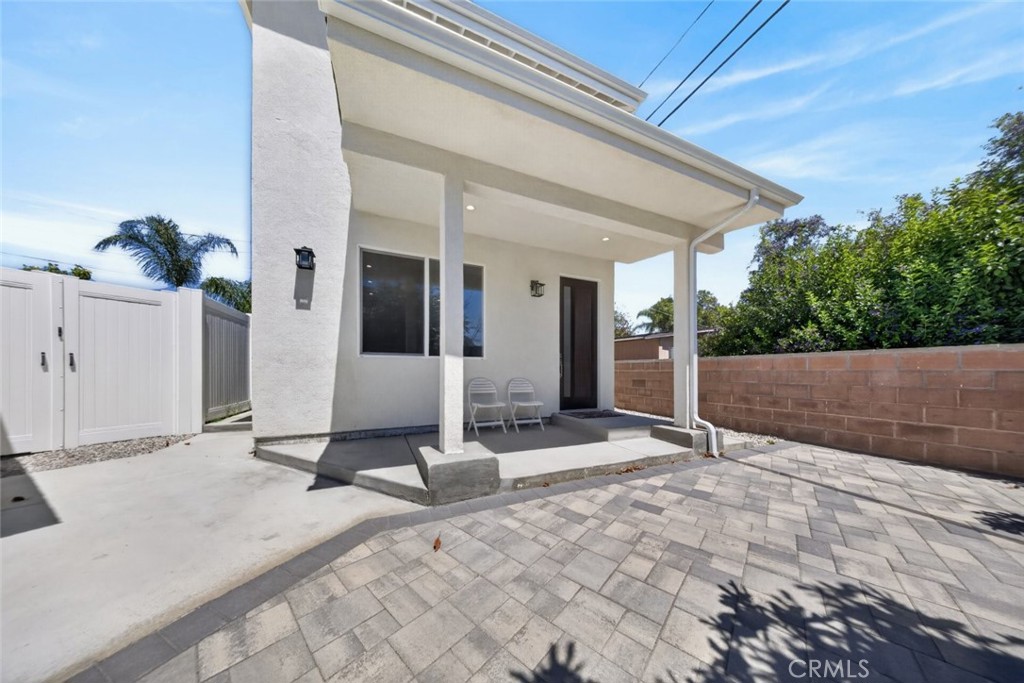 14827 Dearborn Street Property Photo 2