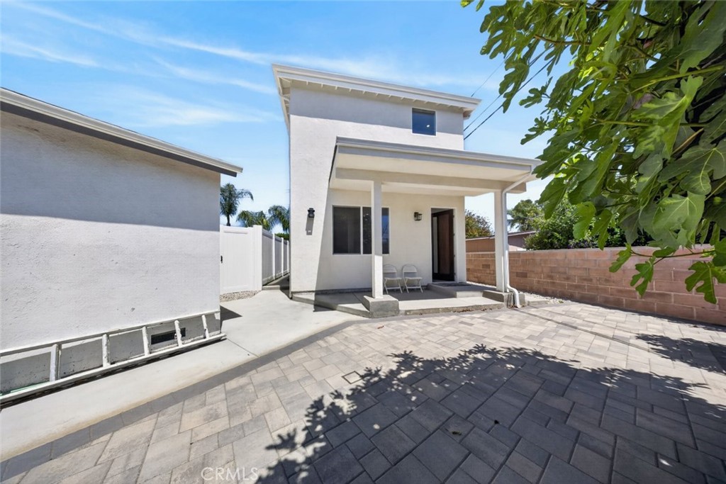 14827 Dearborn Street Property Photo 3