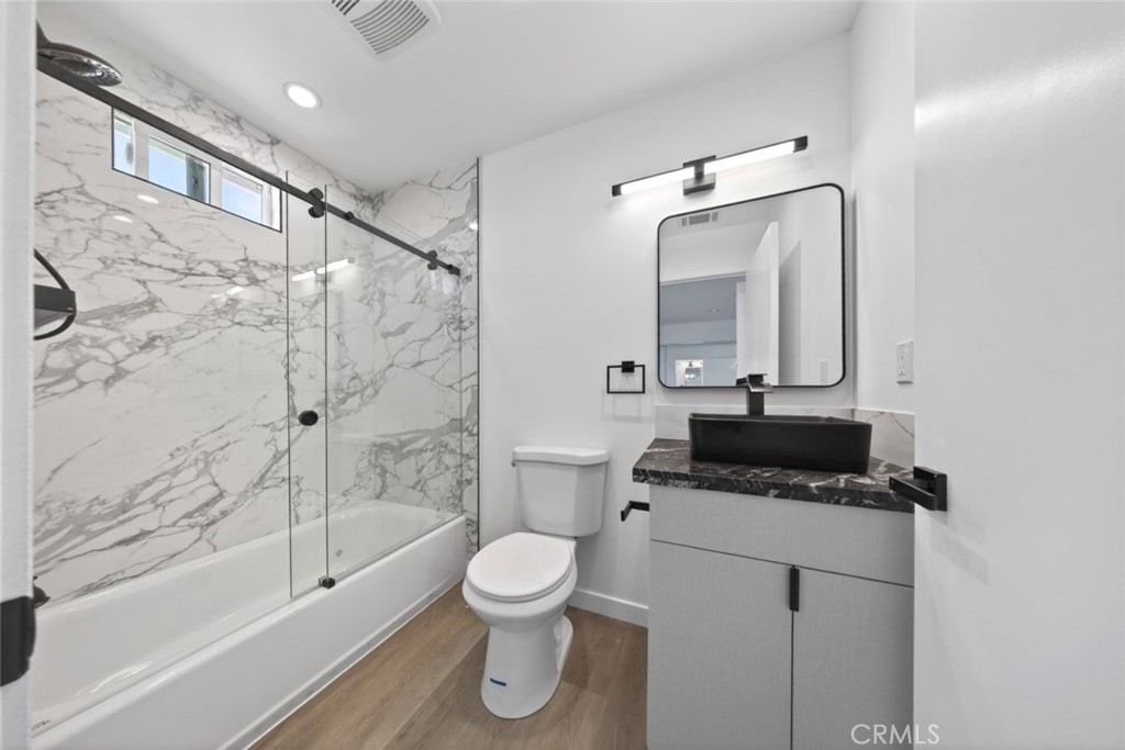 14827 Dearborn Street Property Photo 22