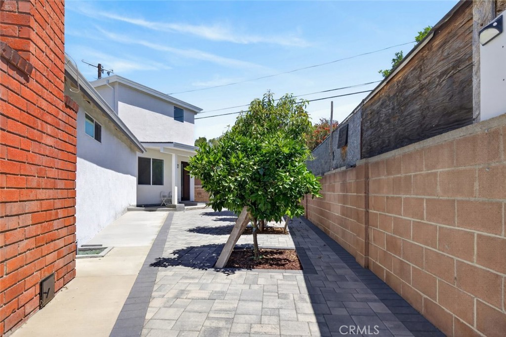 14827 Dearborn Street Property Photo 35