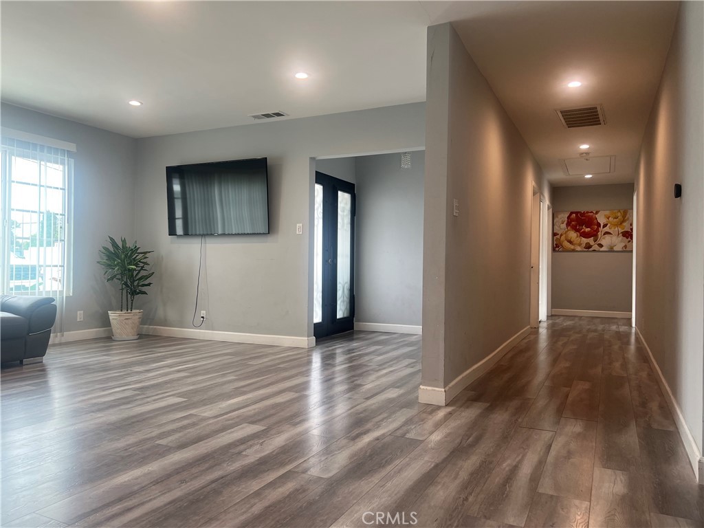 11024 Peoria Street Property Photo 17