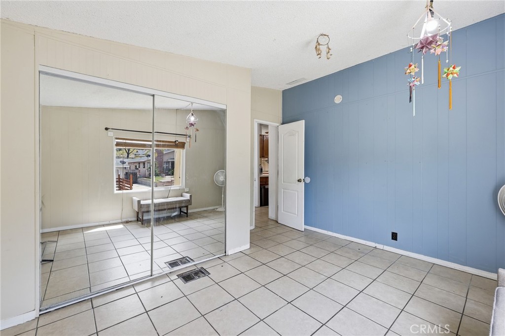 29667 Cromwell Property Photo 7