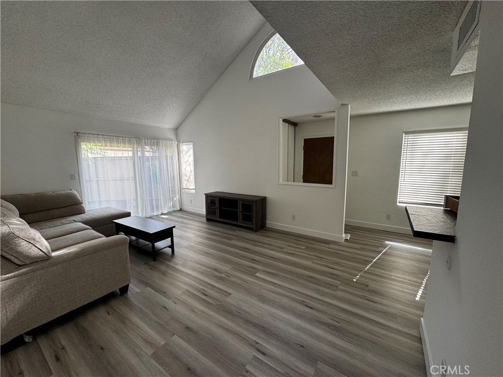 22330 Victory Boulevard 803 Property Photo 2