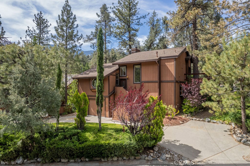 15908 Edgewood Property Photo 1