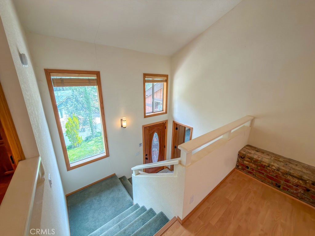 15908 Edgewood Property Photo 8