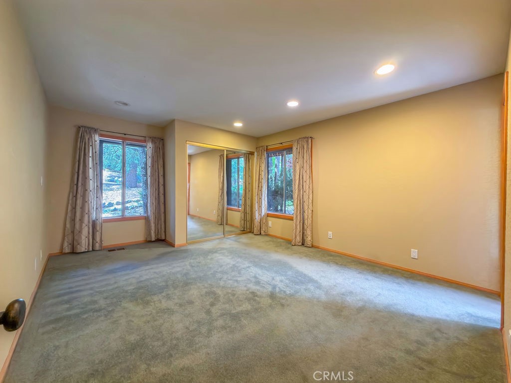 15908 Edgewood Property Photo 14
