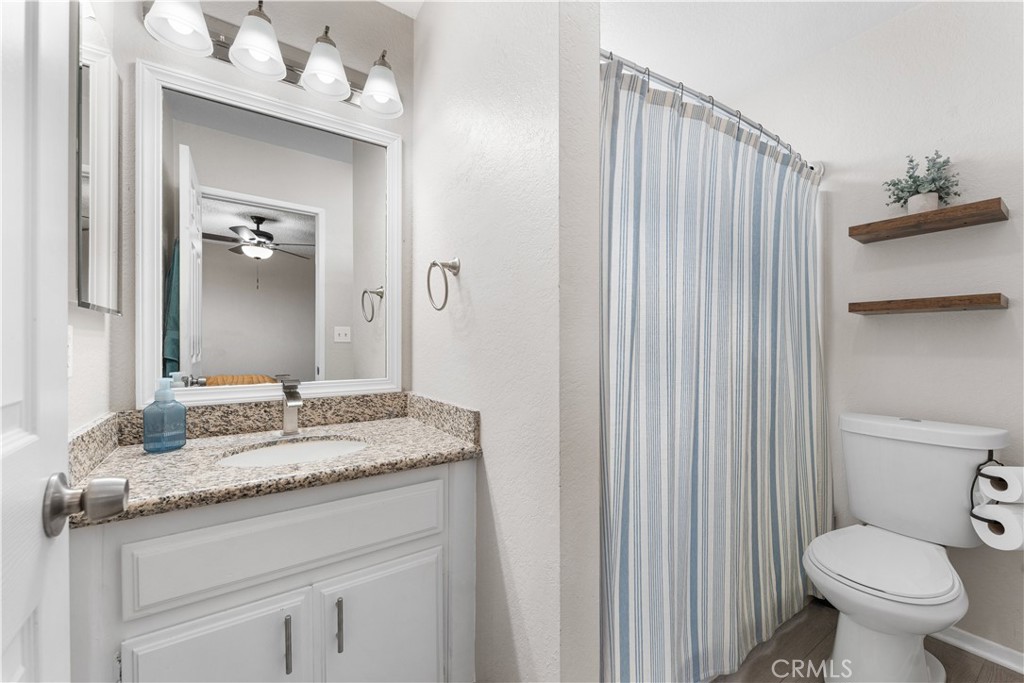 3472 Roxbury Property Photo 24
