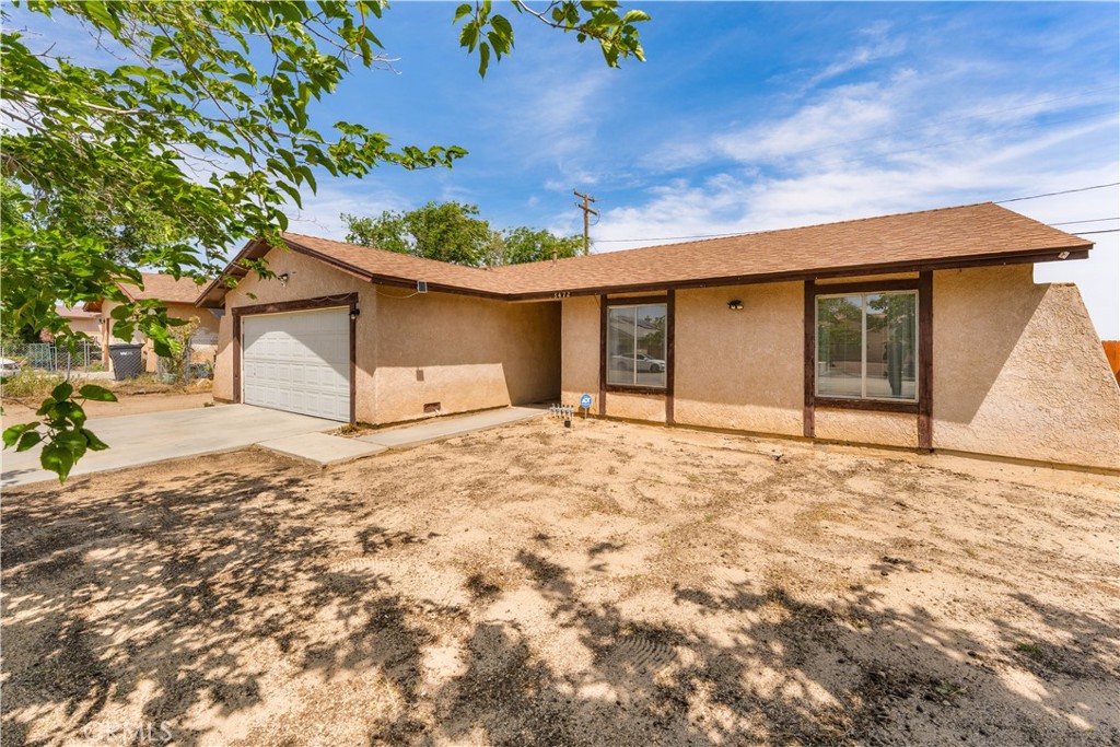 3472 Roxbury Property Photo 26