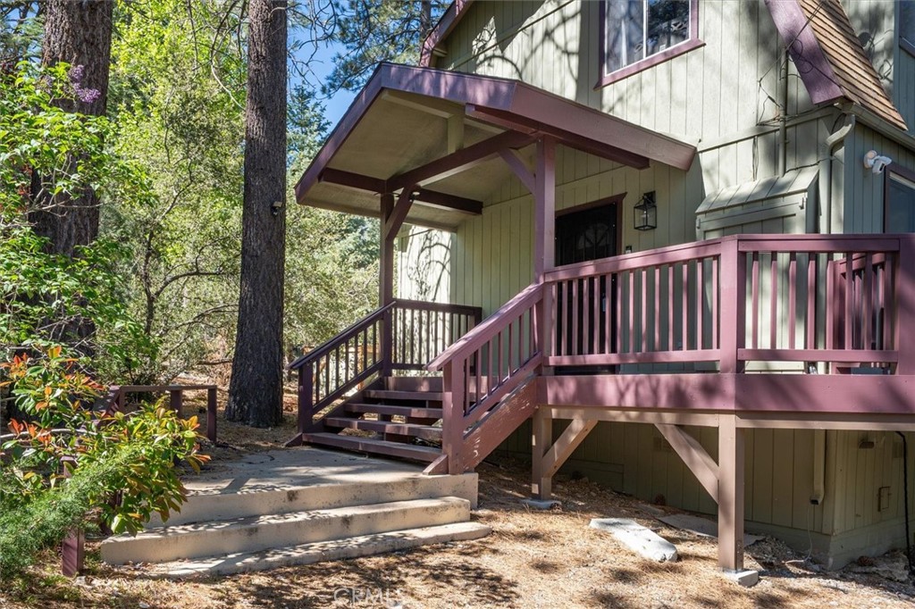 1725 Matterhorn Property Photo 2