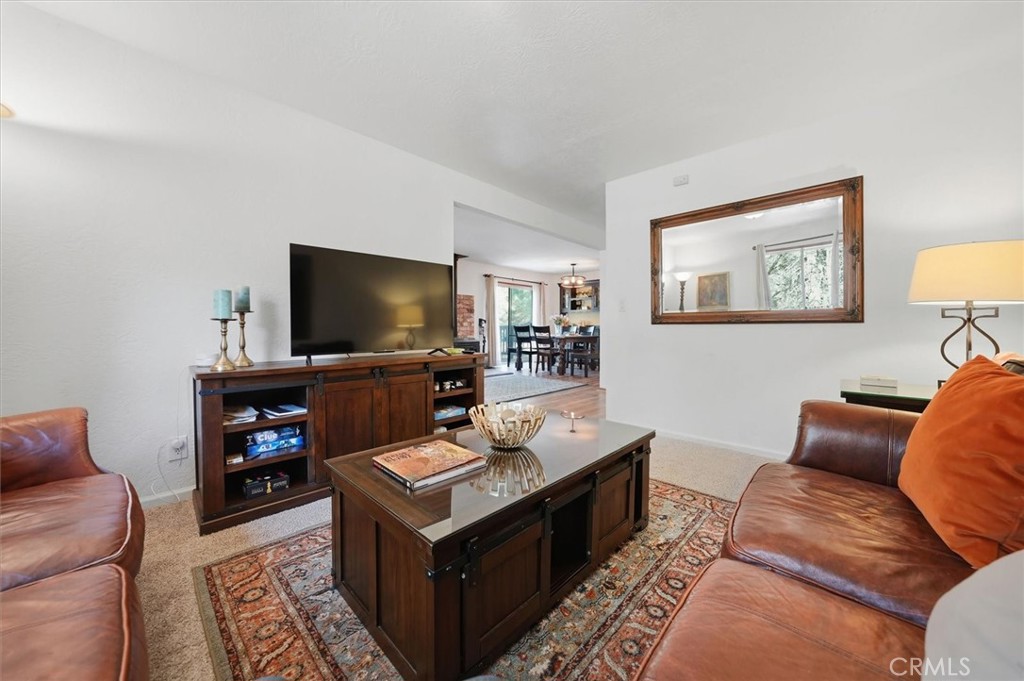 1725 Matterhorn Property Photo 9