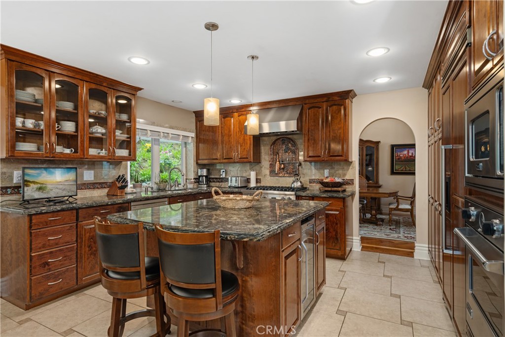 822 Spring Canyon Place Property Photo 14
