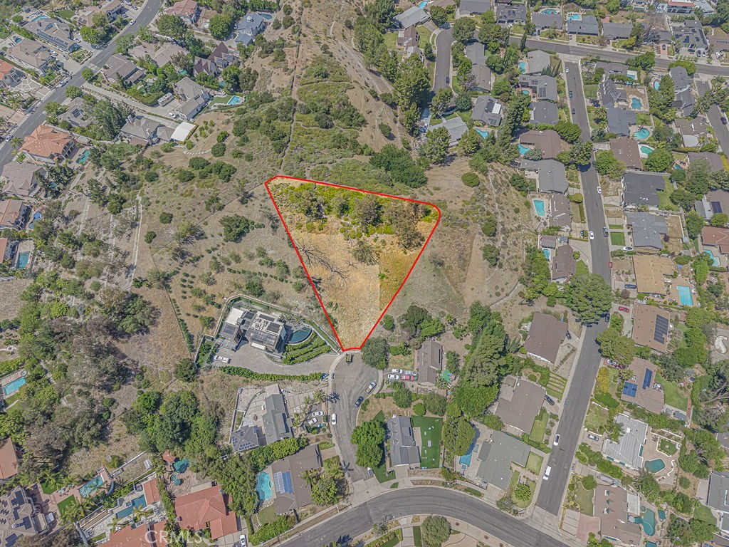 12025 Adrian Place Property Photo 5
