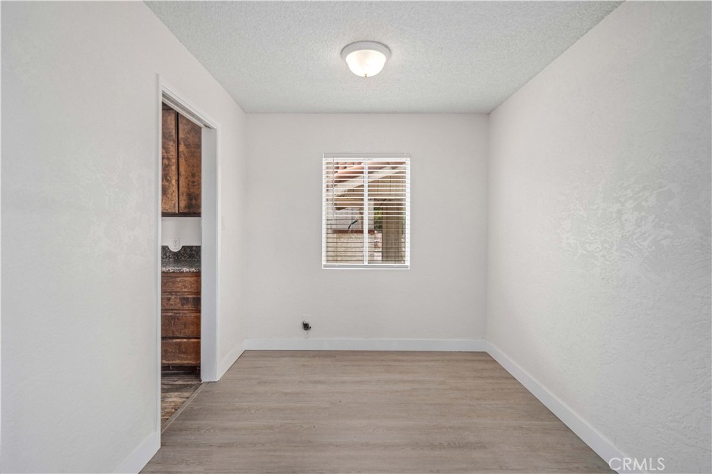 802 E Avenue Q4 Property Photo 9
