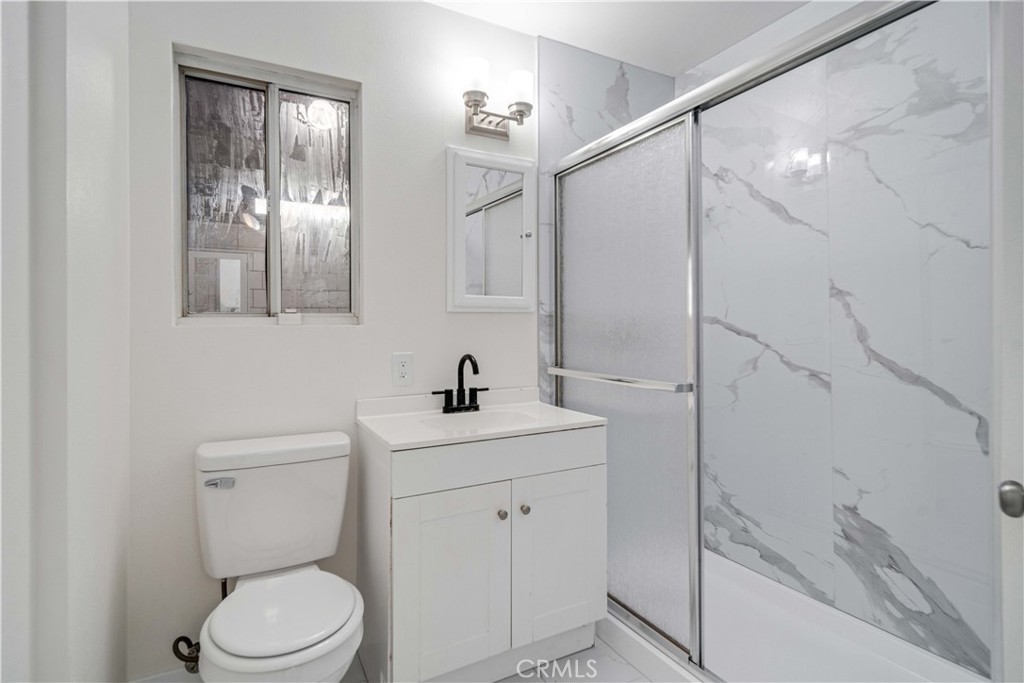 802 E Avenue Q4 Property Photo 15