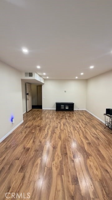 5400 Lindley Ave#105 Property Photo 1