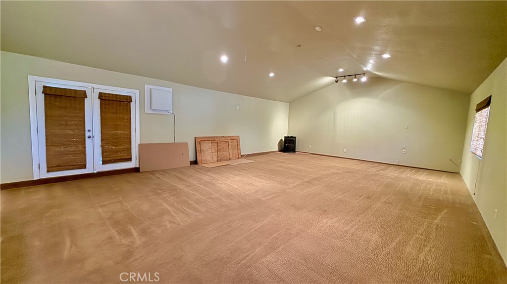 2342 W Avenue N Property Photo 34