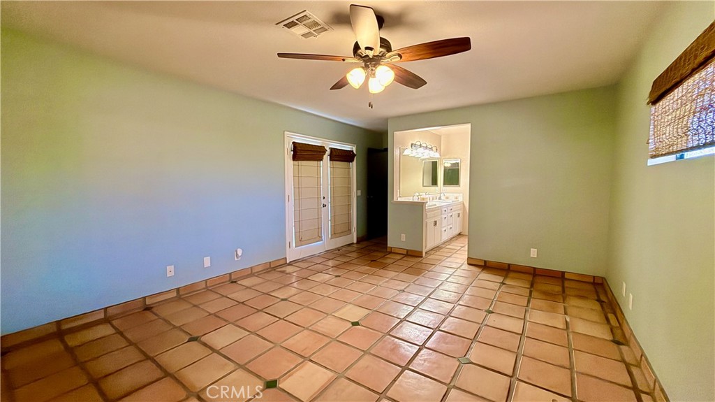 2342 W Avenue N Property Photo 57