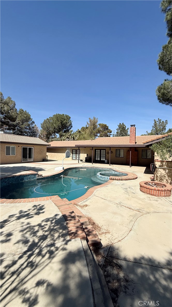 2342 W Avenue N Property Photo 69