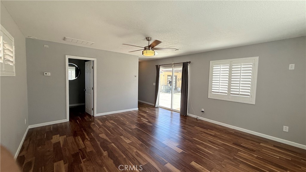 2342 W Avenue N Property Photo 73