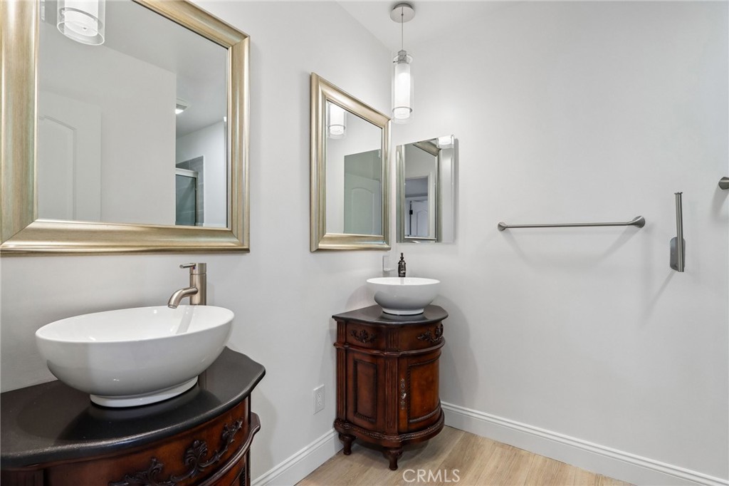6225 Coldwater Canyon Avenue 102 Property Photo 16