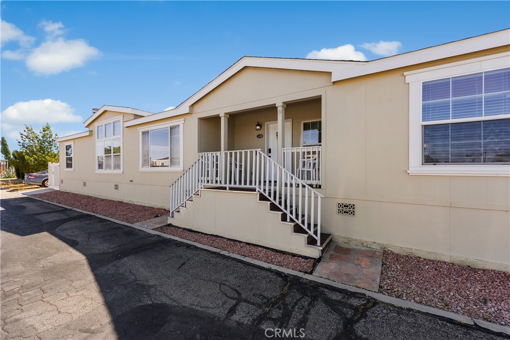 2100 Windflow 70 Property Photo 46