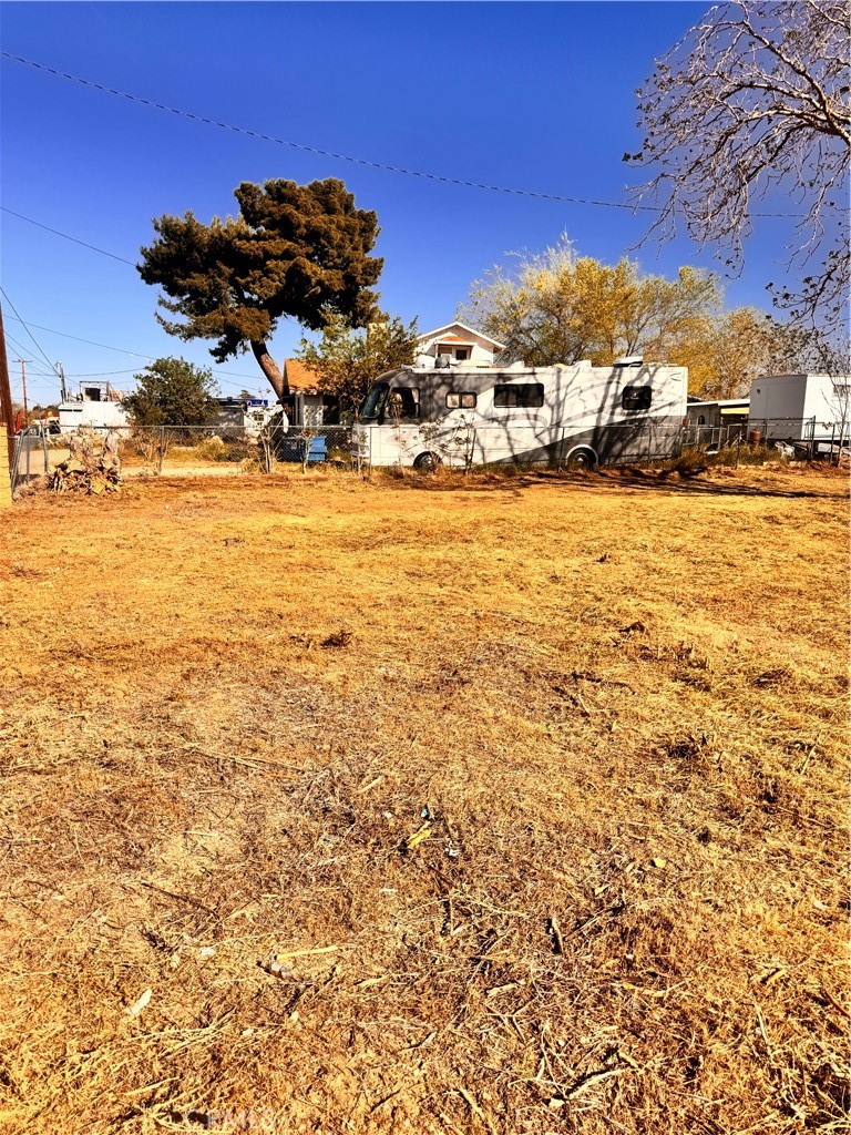 8026 Pearblossom Property Photo 9