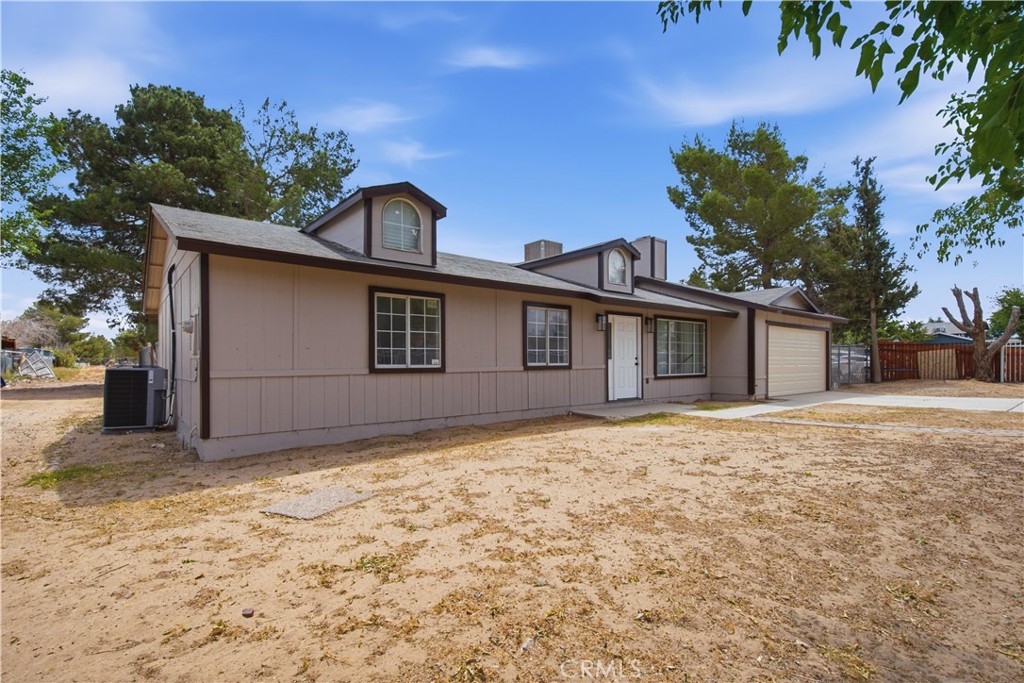 41052 177th E Property Photo 4