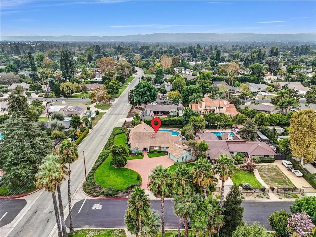 17300 Sunburst Property Photo 28