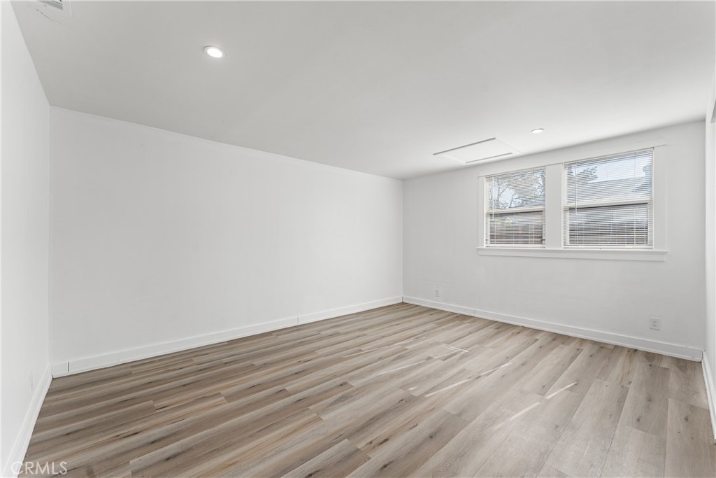232 E Avenue P5 Property Photo 19