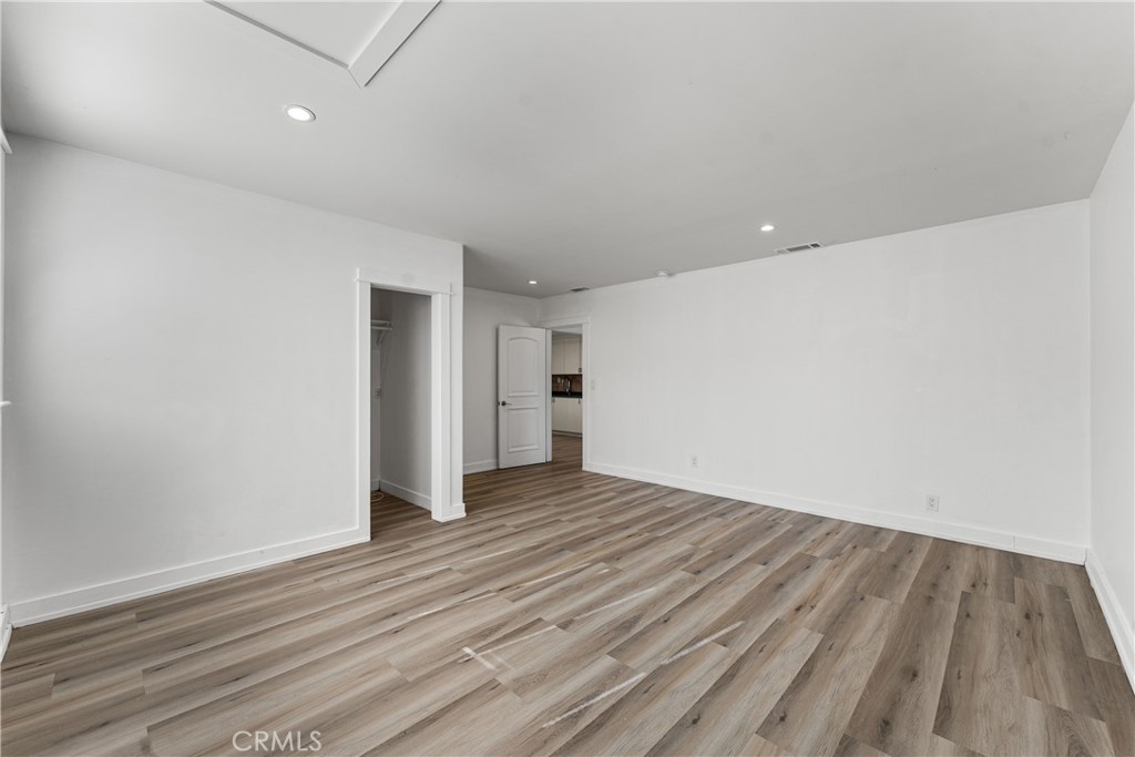 232 E Avenue P5 Property Photo 21