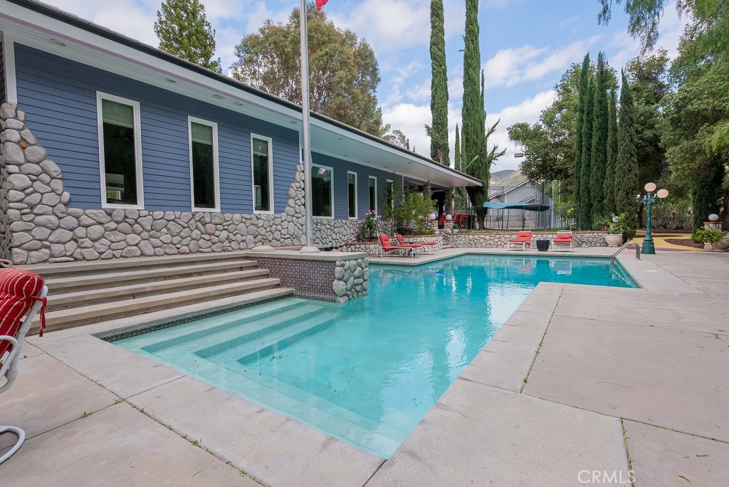 15657 Live Oak Springs Canyon Property Photo 46