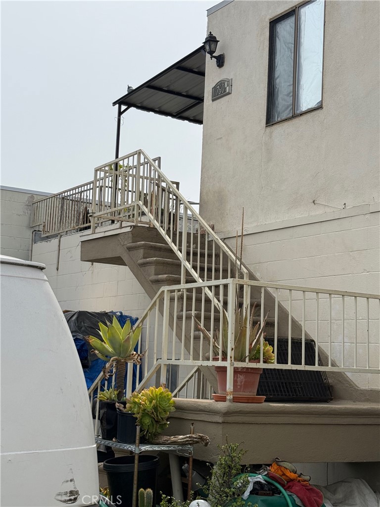 8760 Amigo Property Photo 4