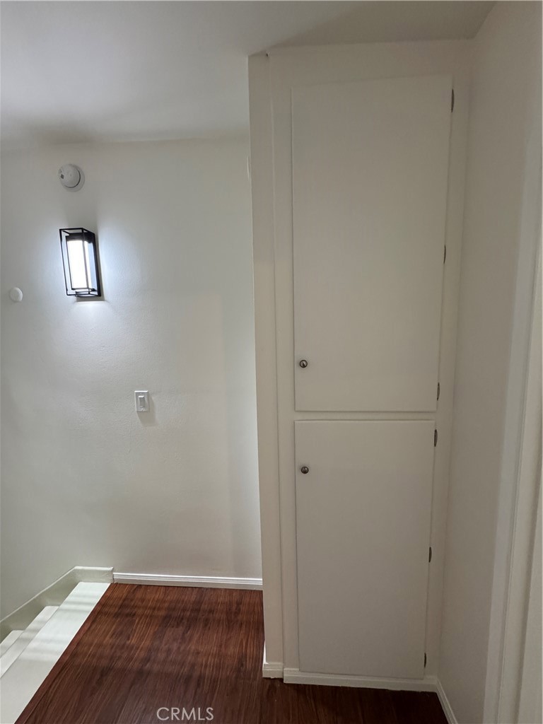 1164 Irving Avenue A Property Photo 21