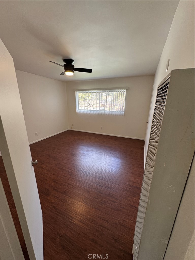 1164 Irving Avenue A Property Photo 22