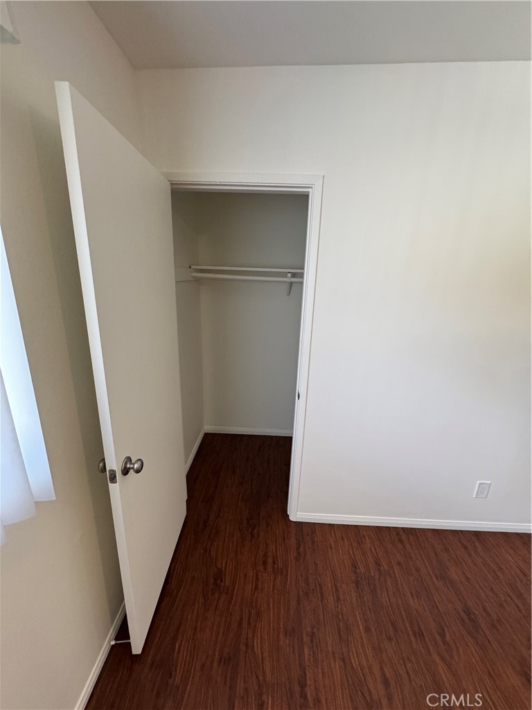 1164 Irving Avenue A Property Photo 25