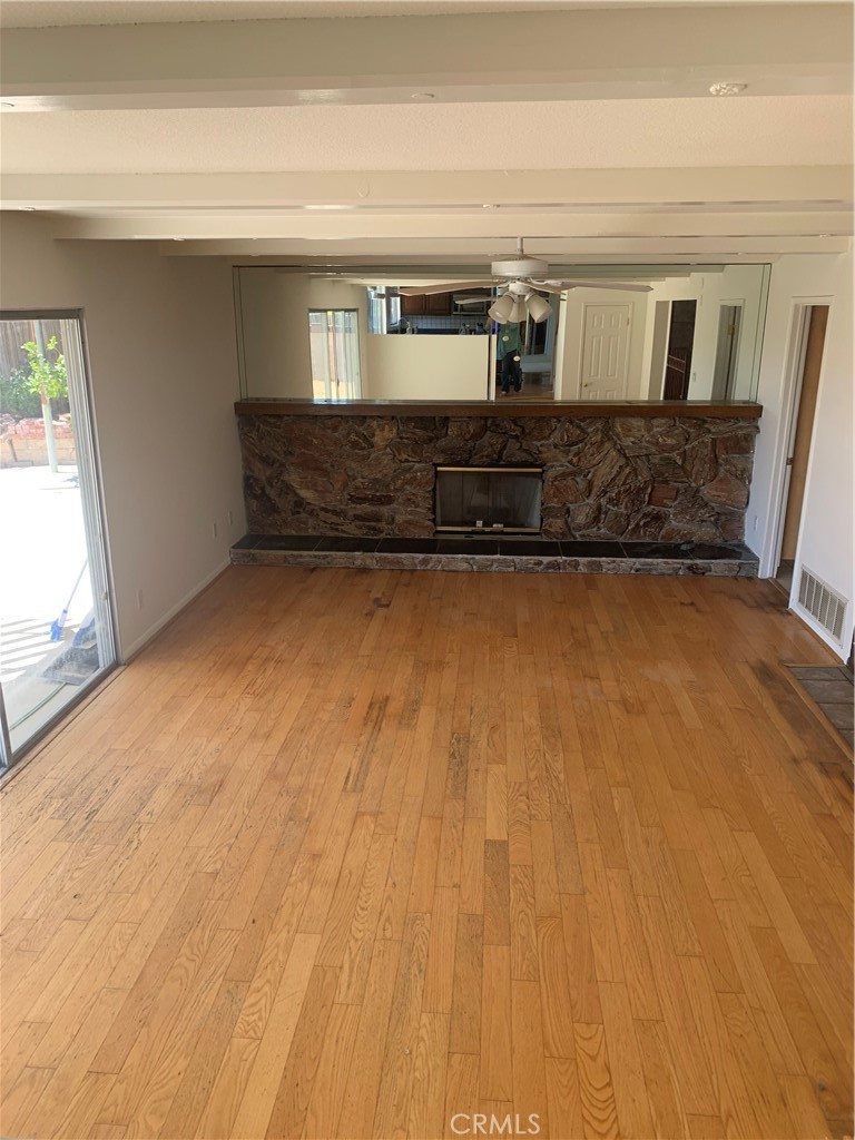 228 W Avenida De Las Flores Property Photo 8