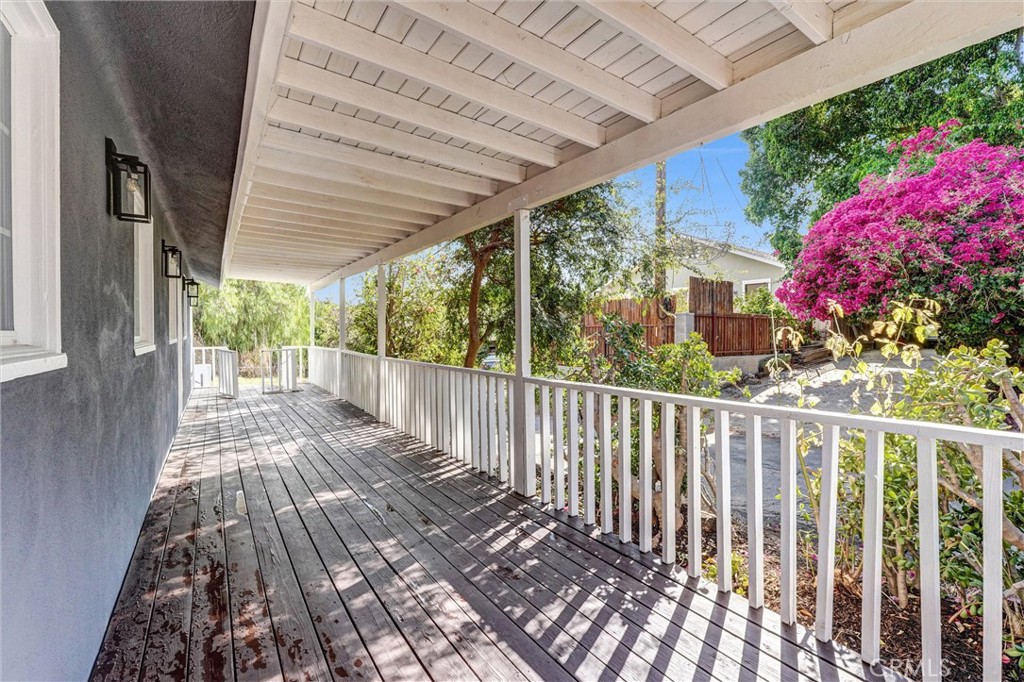 9246 Rowell Ave. Property Photo 1